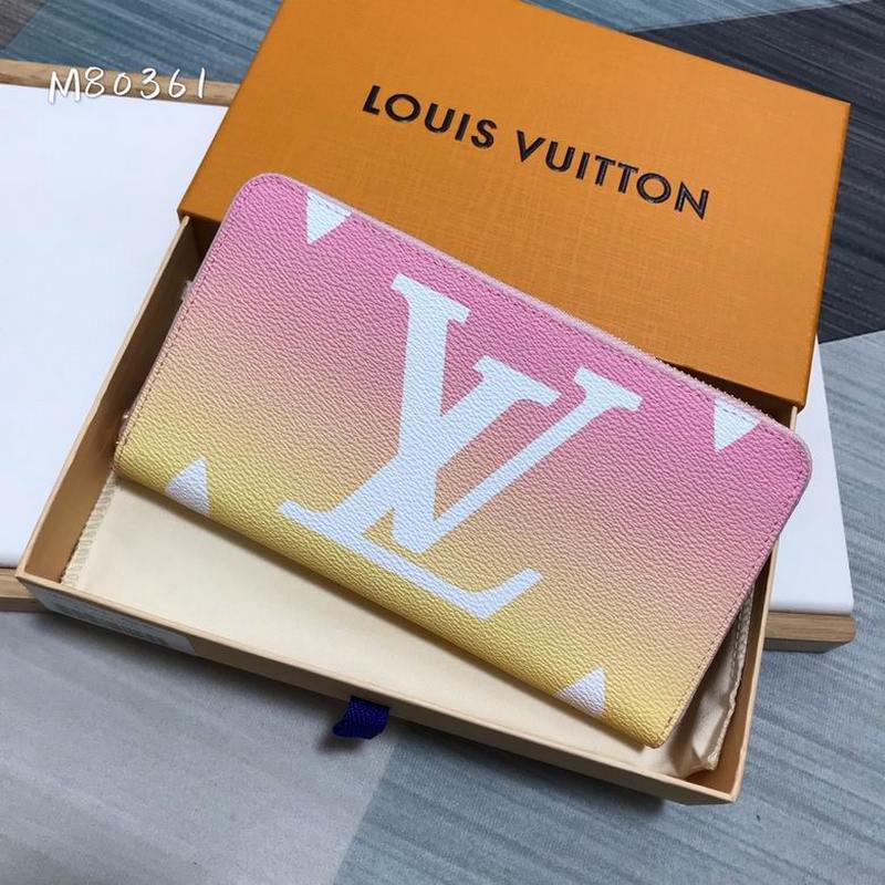 LV Wallets 221